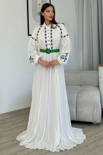 Nakış Ve Kemer Detaylı Pamuk Tesettür Elbise 747-Beyaz/Yeşil