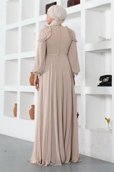 Omuz Detaylı Tesettür Abiye Elbise 727-Bej