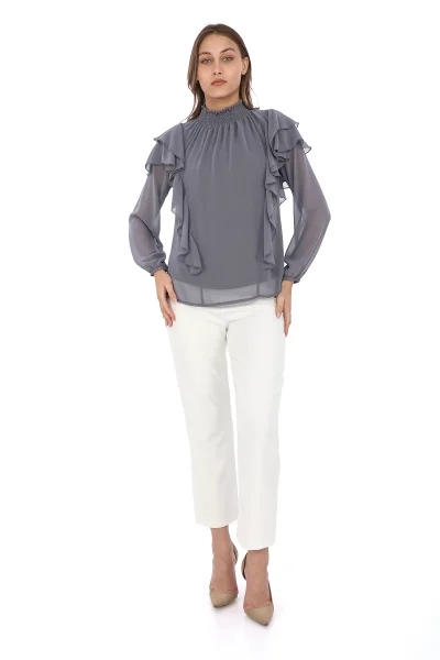 Omuz Fırfırlı Yaka Gipeli Şifon Bluz 6001-Açık Gri