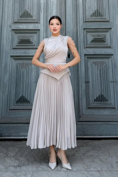 Omuz İşlemeli Pliseli Abiye Elbise 2385-Bej