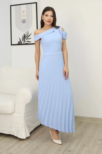 Tek Omuzlu Pilise Detaylı Asimetrik Elbise 2381-Bebe Mavisi