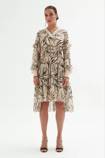 V Yaka Eteği Büzgülü Elbise 1779-Bej