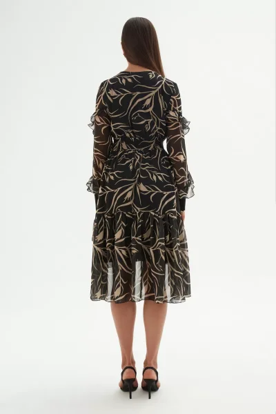 V Yaka Eteği Büzgülü Elbise 1779-Siyah/Vizon