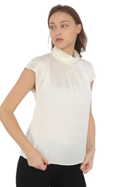 Yaka Drape Detaylı Saten Bluz 01-Ekru