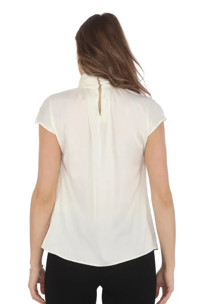 Yaka Drape Detaylı Saten Bluz 01-Ekru