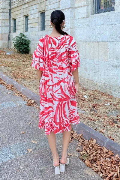 Yaka Lastikli Fırfır Detaylı Rahat Form Viskon Elbise 6024-Fuşya