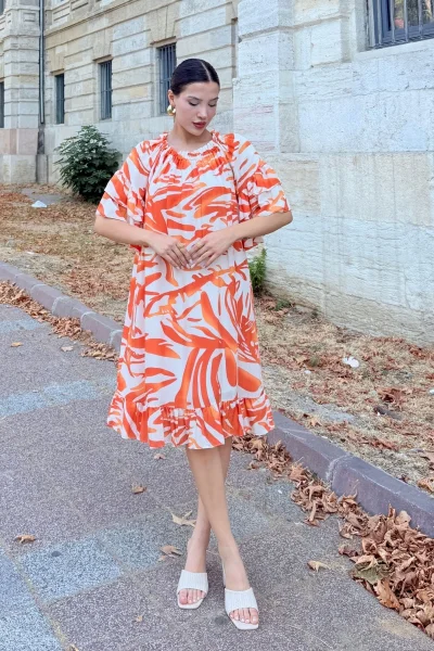 Yaka Lastikli Fırfır Detaylı Rahat Form Viskon Elbise 6024-Oranj