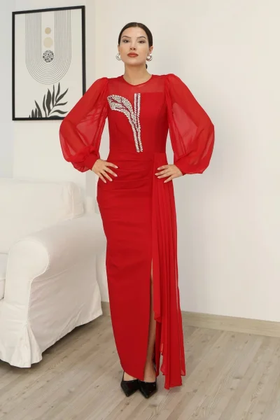 Yakası Tül Bel Detaylı Pile ve Yırtmaçlı Abiye Elbise 2313-Kırmızı
