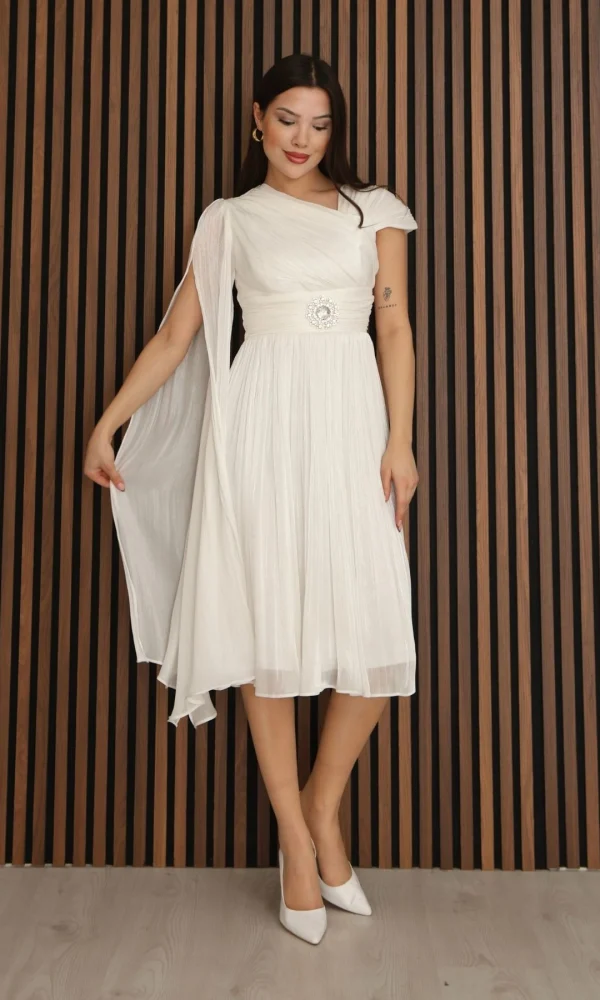 Asimetrik Yaka Büzgü Detaylı Pelerinli Midi Abiye Elbise 2353-Beyaz