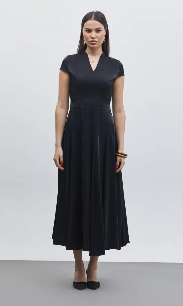 V Yaka Etek Detaylı Midi Elbise 6086-Siyah