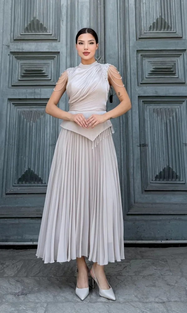 Omuz İşlemeli Pliseli Abiye Elbise 2385-Bej