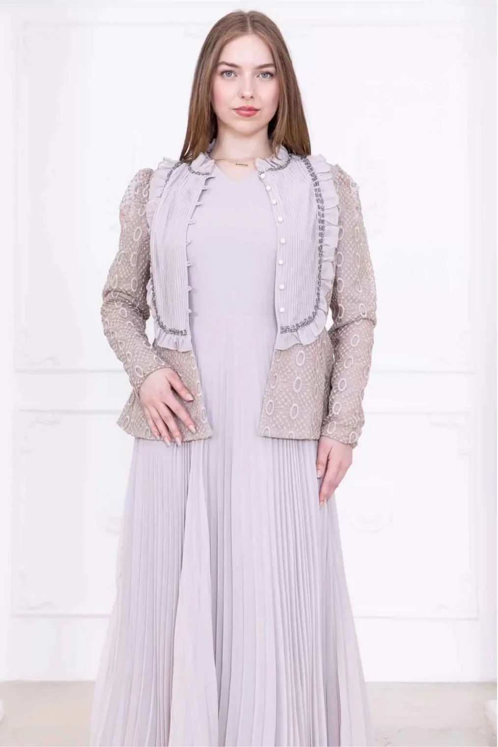 Dantelli Ceket ve Piliseli Elbiseli Şifon Abiye 2729-Bej