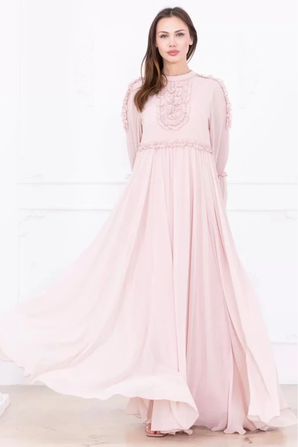 Fırfır Detaylı Boncuk İşlemeli Şifon Abiye 2730-Pudra