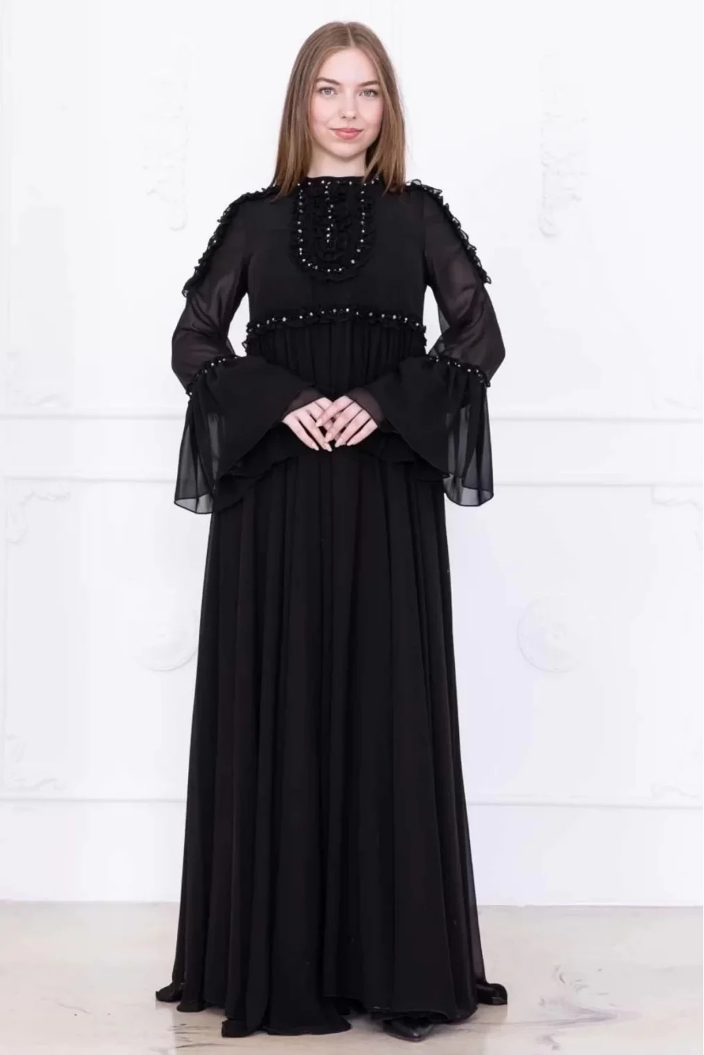 Fırfır Detaylı Boncuk İşlemeli Şifon Abiye 2730-Siyah