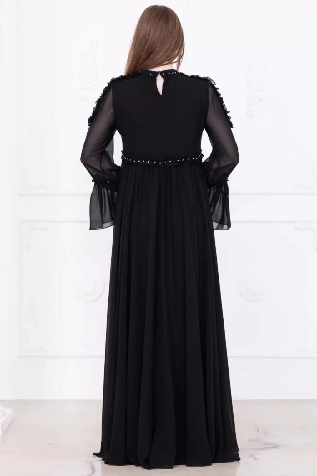 Fırfır Detaylı Boncuk İşlemeli Şifon Abiye 2730-Siyah