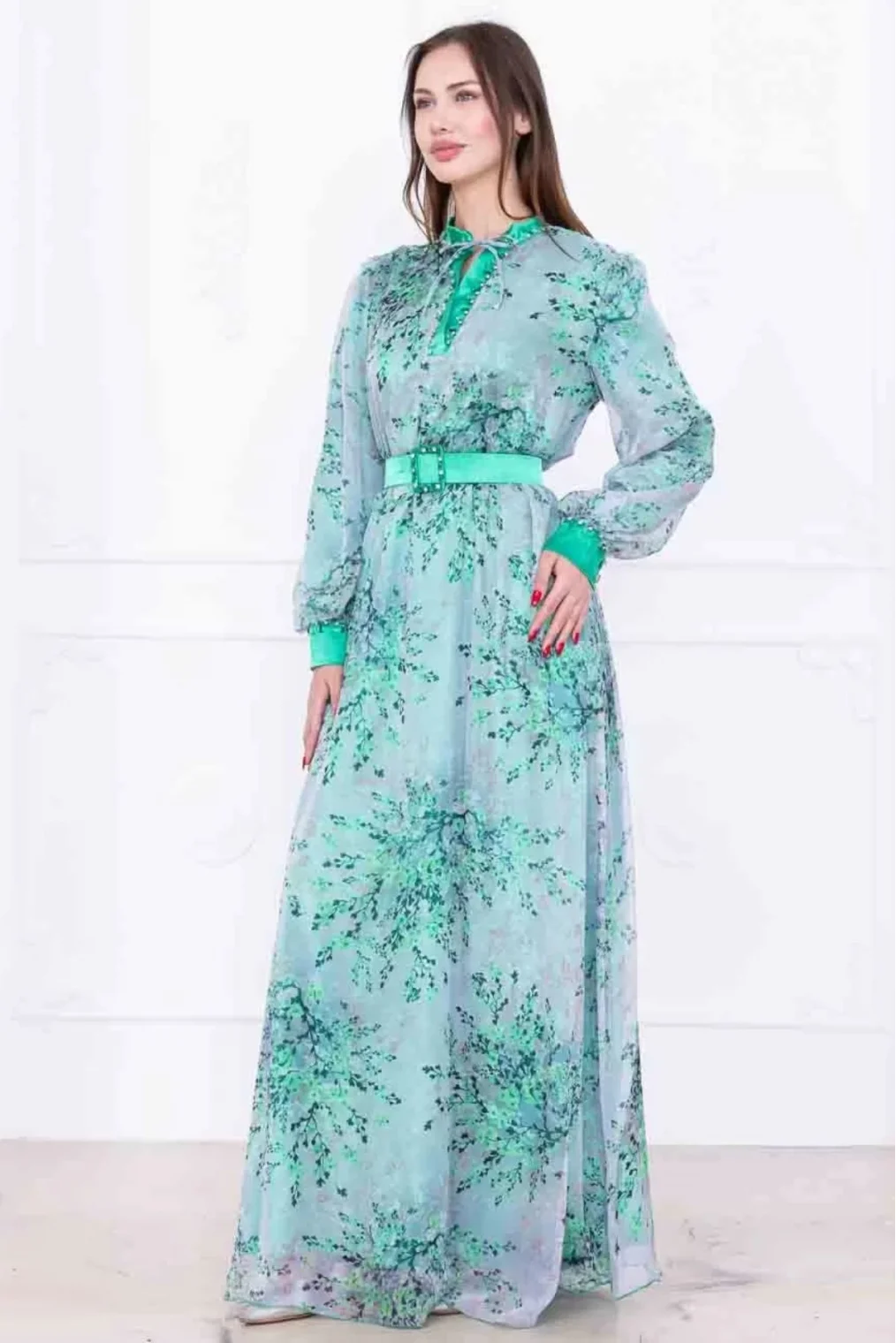 Yaka Bağlama Detaylı Boncuk İşlemeli Şifon Elbise 2735-Yeşil