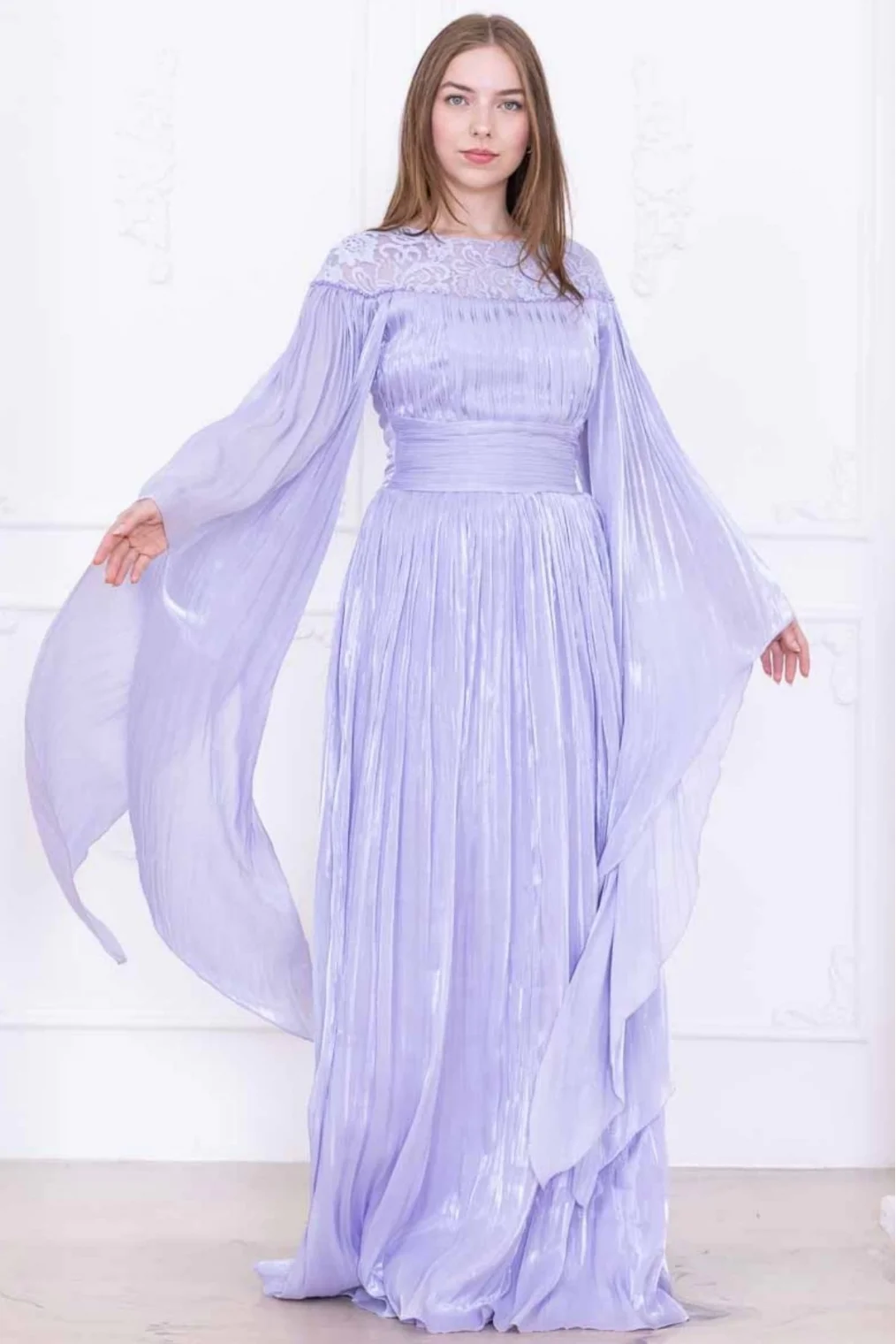 Dantel ve Pelerin Detaylı İşlemeli Abiye Elbise 2762-Lila