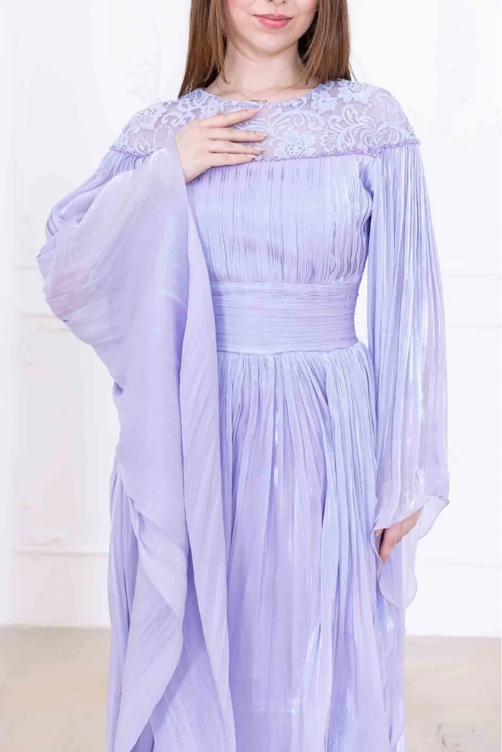 Dantel ve Pelerin Detaylı İşlemeli Abiye Elbise 2762-Lila