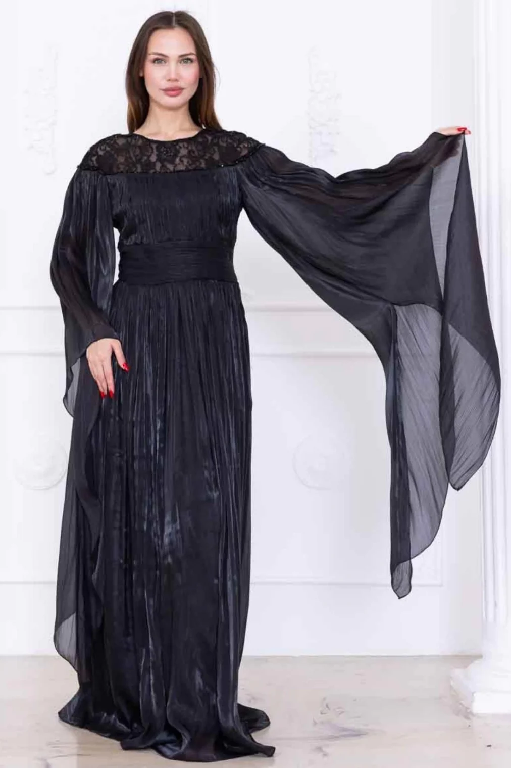 Dantel ve Pelerin Detaylı İşlemeli Abiye Elbise 2762-Siyah