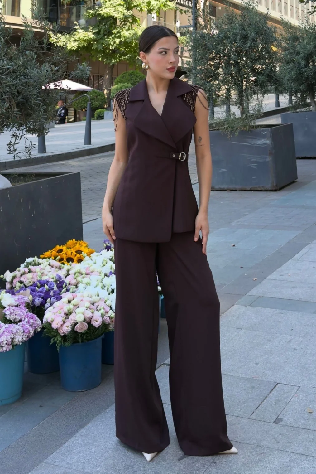 Omuz İşleme Detaylı Asimetrik Abiye Takım 2389-Kahverengi