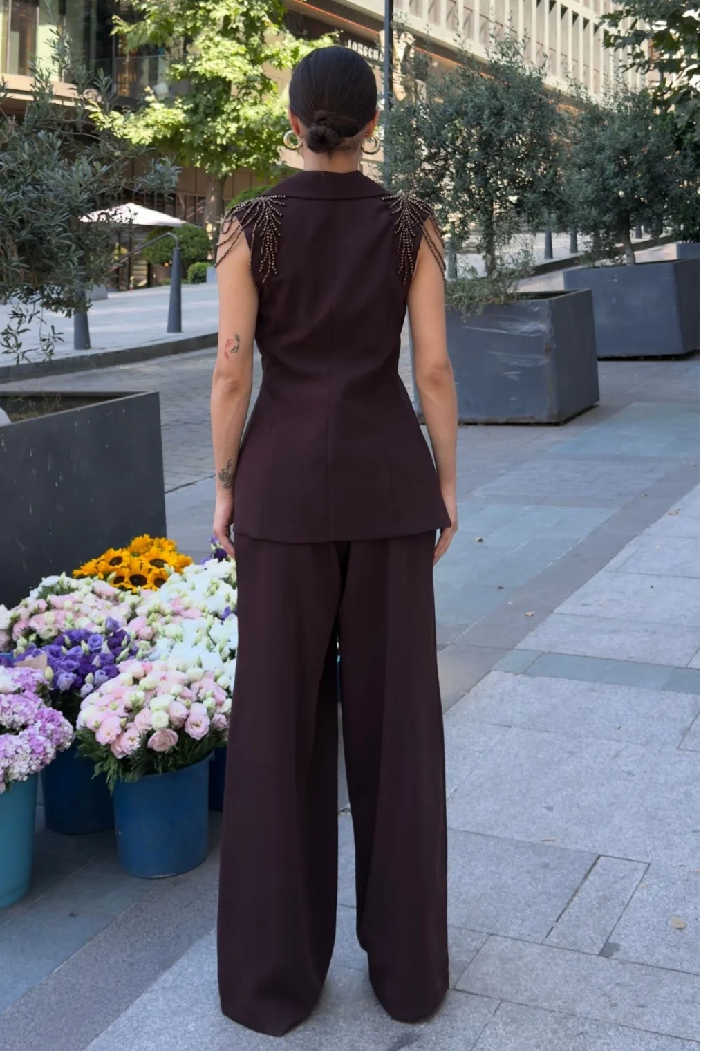 Omuz İşleme Detaylı Asimetrik Abiye Takım 2389-Kahverengi