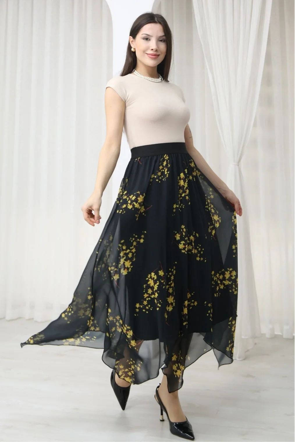 Beli Lastikli Asimetrik Şifon Etek 6071-Siyah / Sarı