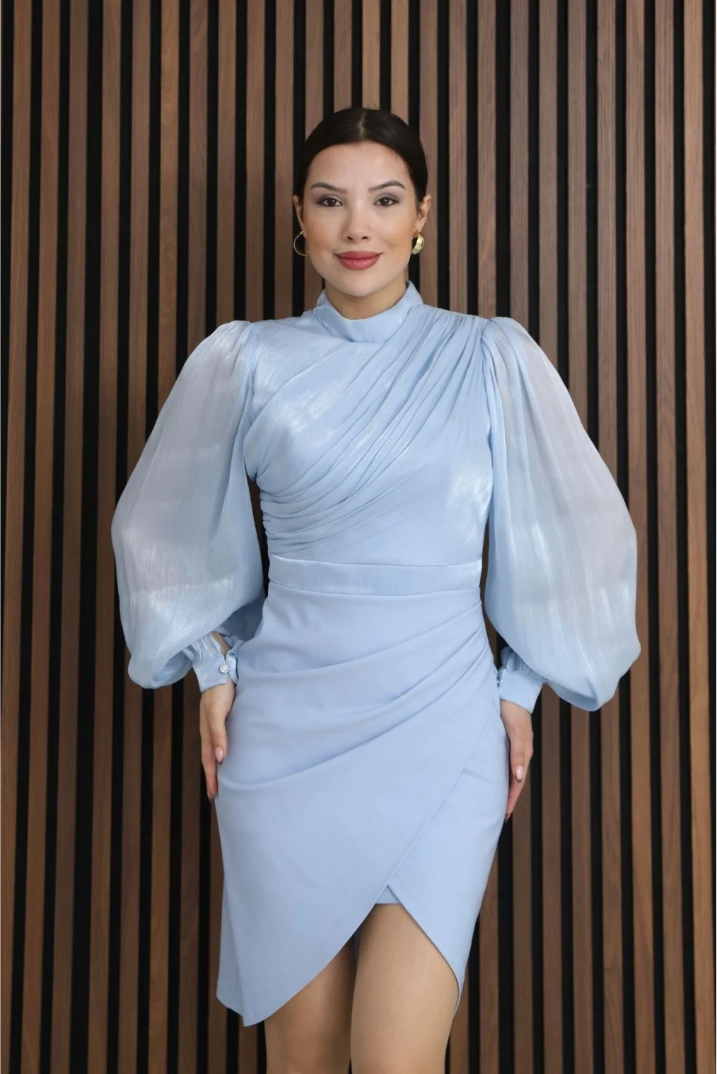 Göğüs Büzgülü Balon Kol Pileli Mini Elbise 2289-Bebe Mavisi