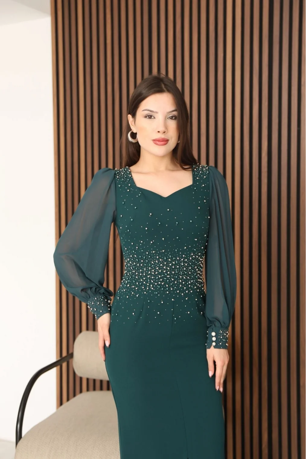 İnci ve Taş Süslemeli Balon Kol Kalem Midi Elbise 2096-Yeşil