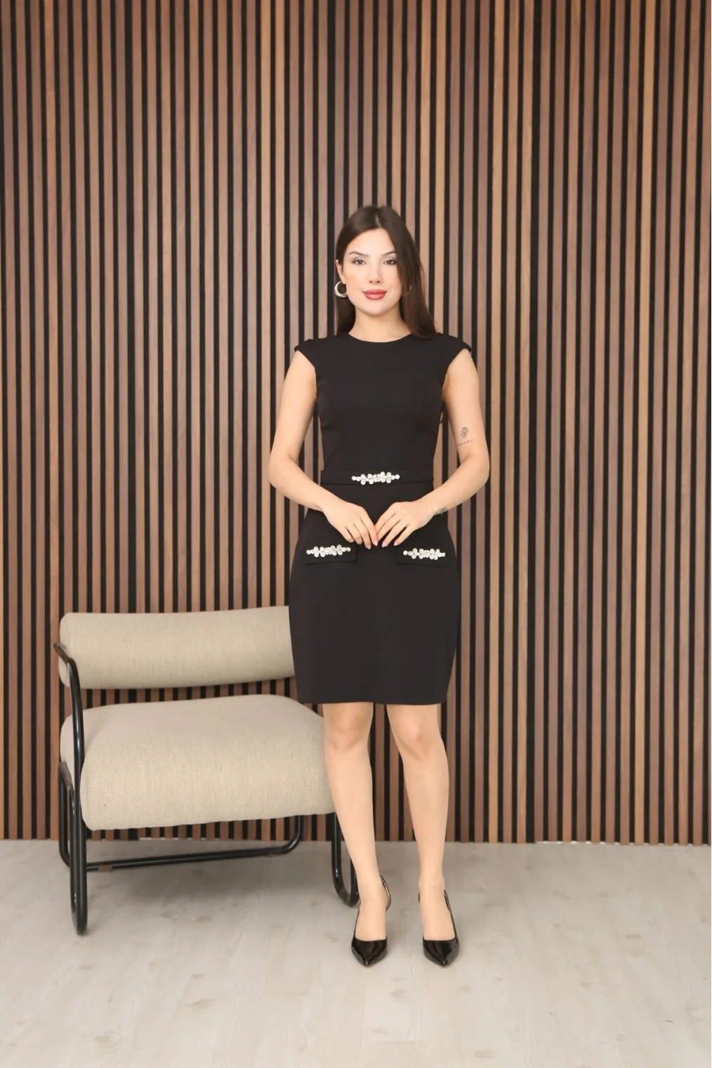 Taş Detaylı Süs Cepli Kemerli Mini Elbise DP5999-Siyah