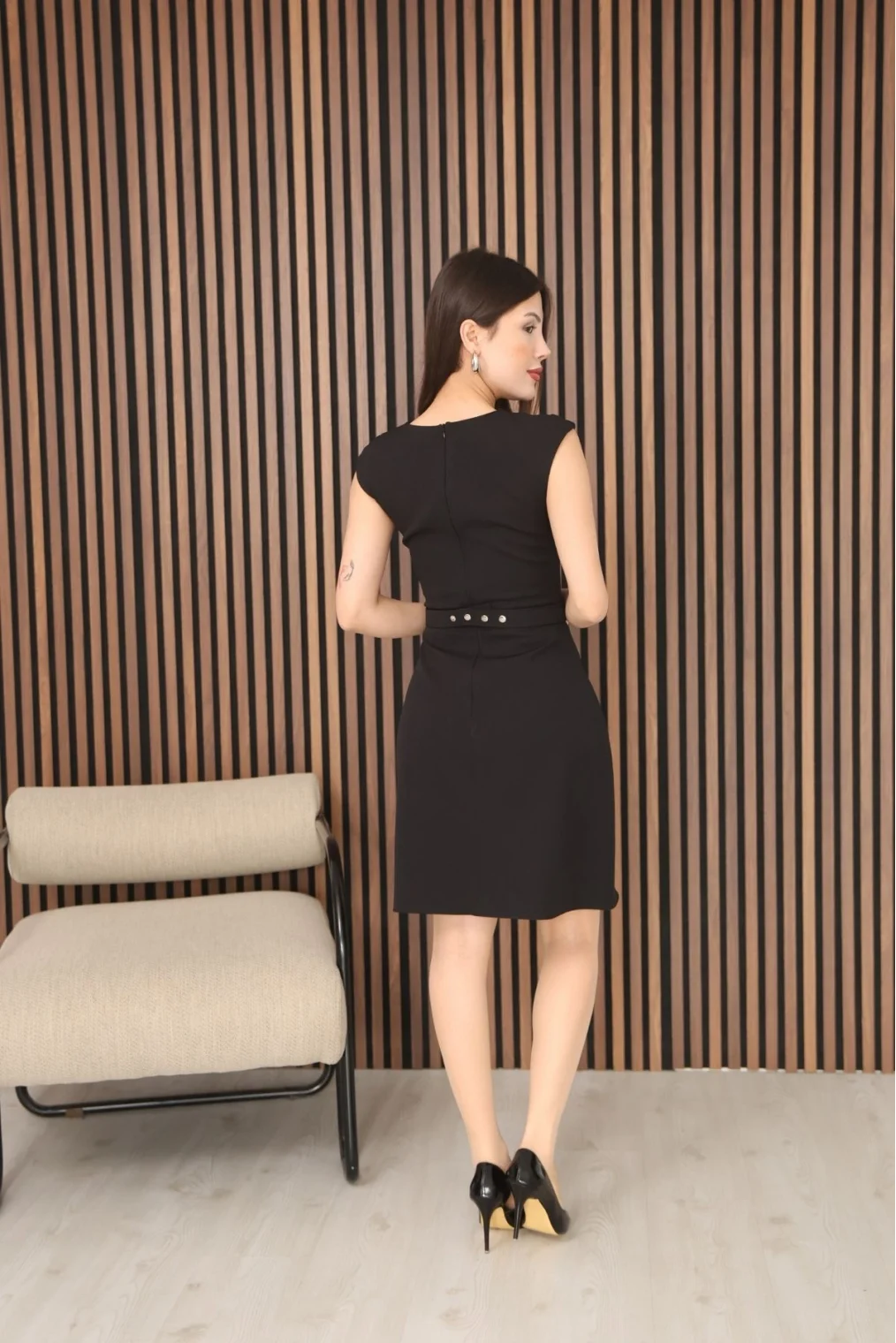 Taş Detaylı Süs Cepli Kemerli Mini Elbise DP5999-Siyah