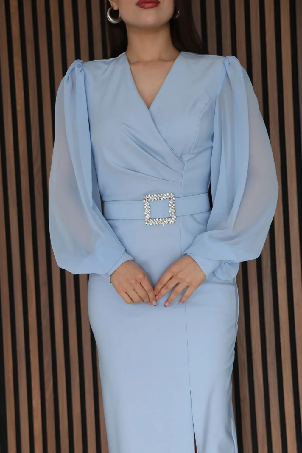 Kruvaze Yaka Balon Kollu Yırtmaçlı Abiye Elbise 2315-Bebe Mavisi