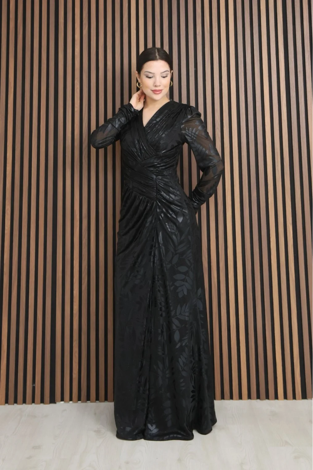 Kruvaze Yaka Bel Pileli Yırtmaçlı Abiye Elbise 2330-Siyah