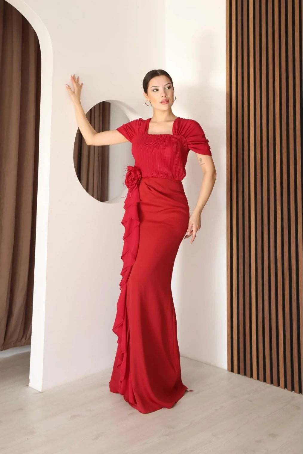 Piliseli ve Şifon Detaylı Uzun Abiye Elbise 2391-Kırmızı