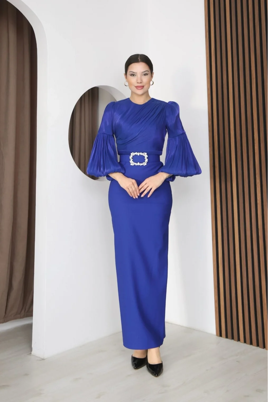 Göğüs Büzgü Detaylı Balon Kol Kalem Midi Elbise 2293-Saks