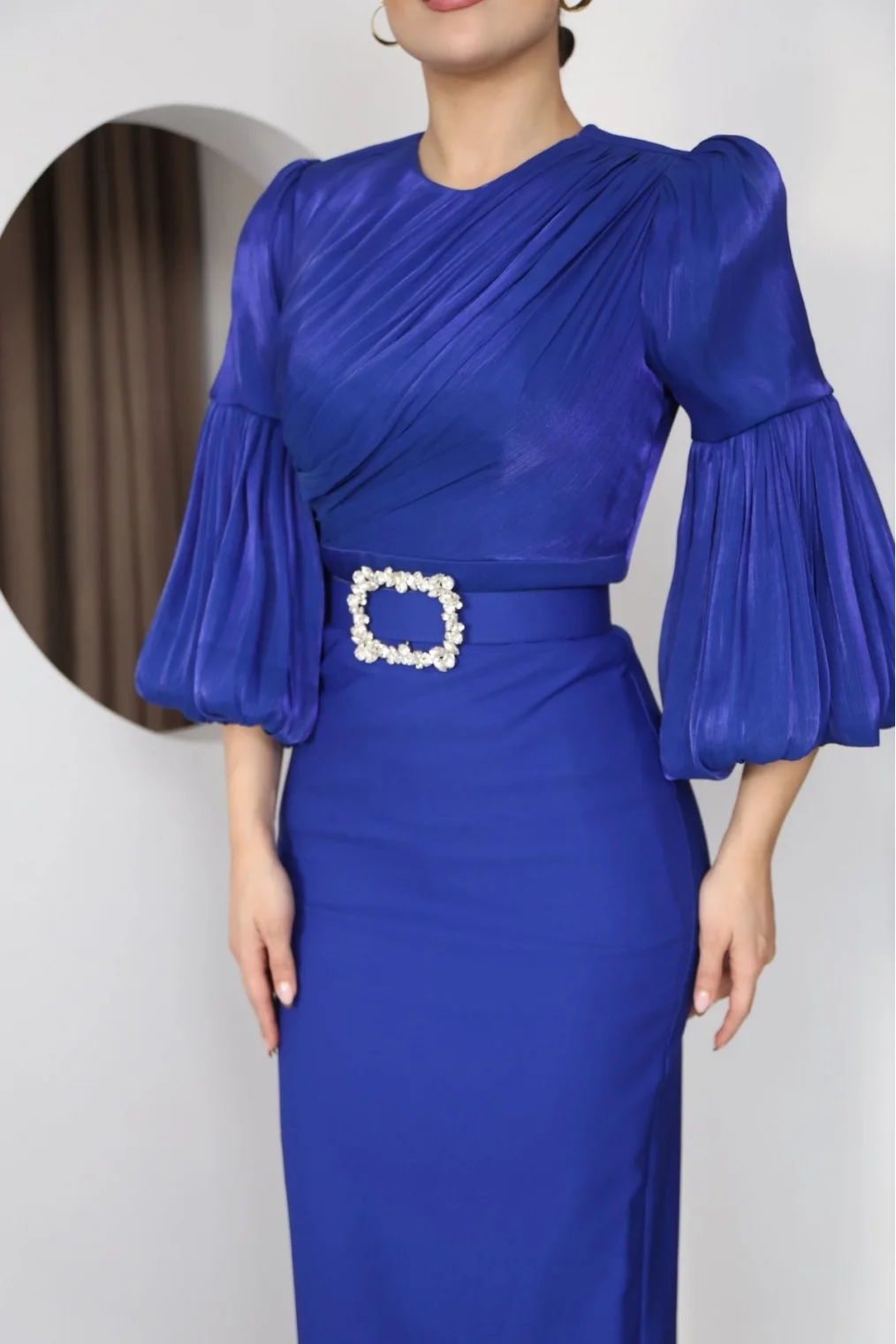 Göğüs Büzgü Detaylı Balon Kol Kalem Midi Elbise 2293-Saks