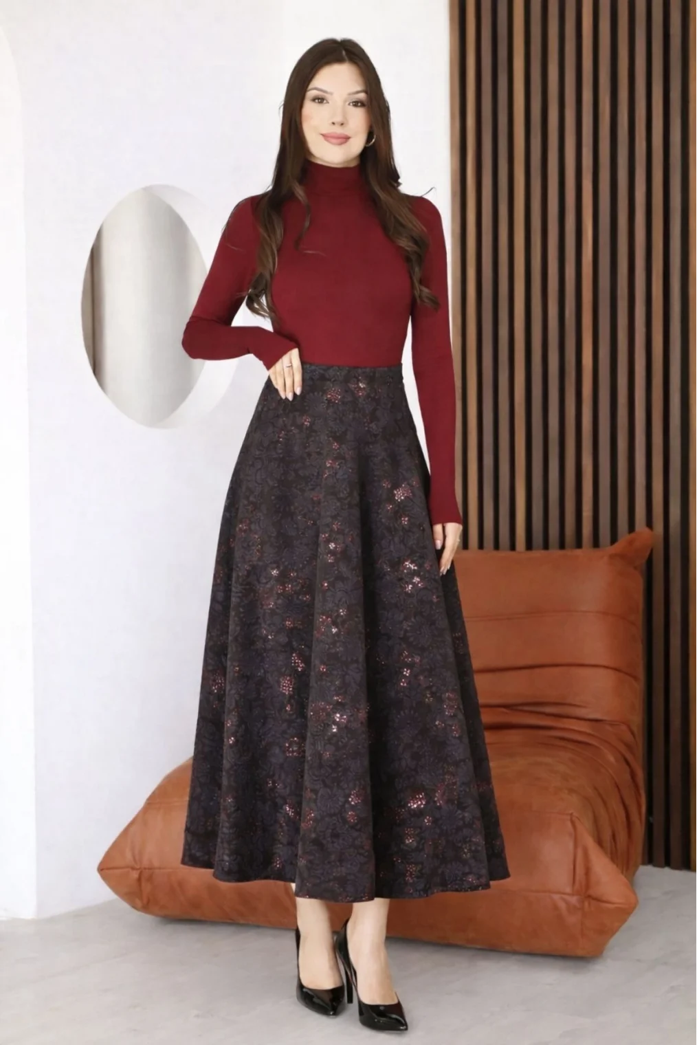 Baskılı ve Payetli Kadife Uzun Kloş Etek 6079-Kahve/İndigo