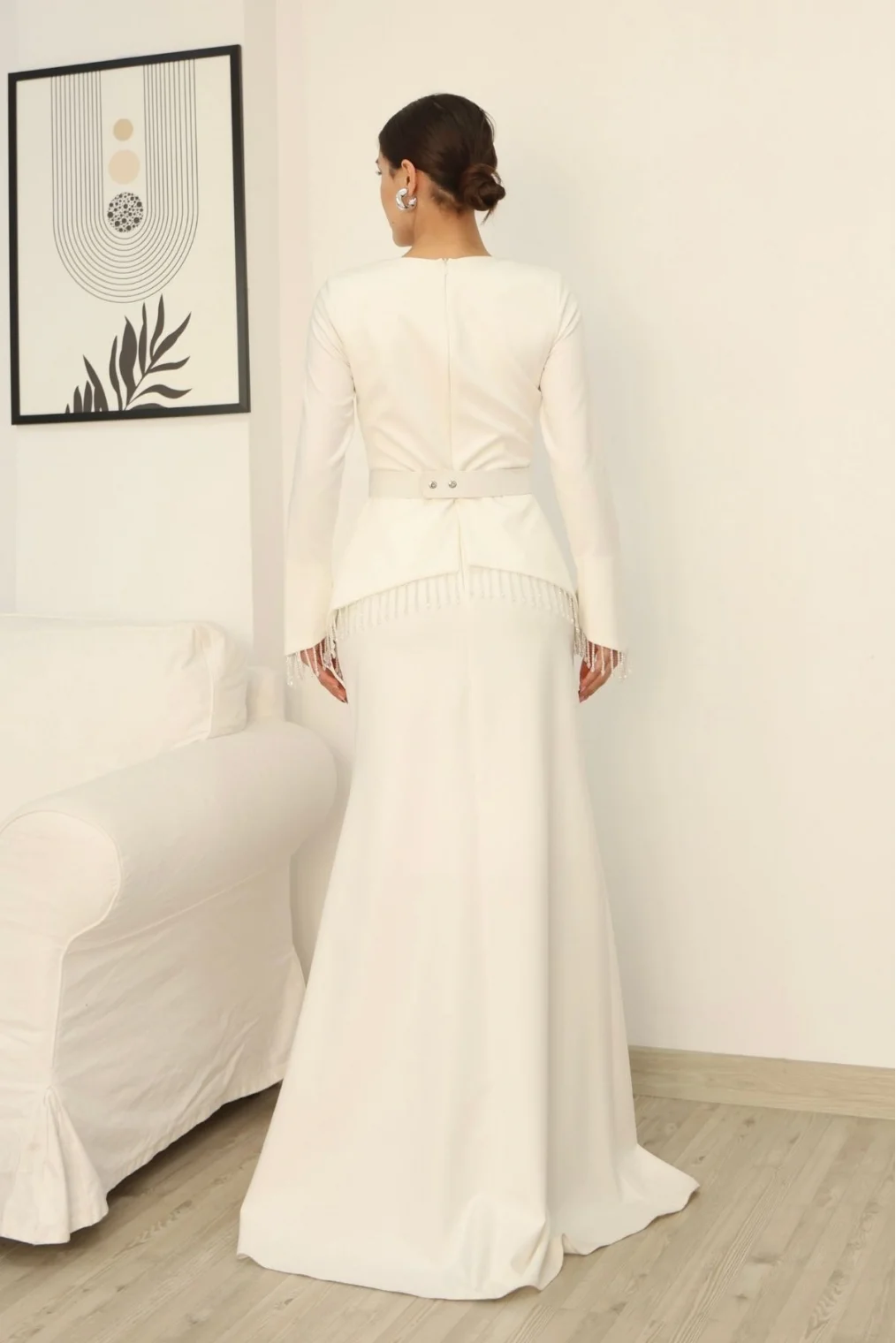 Boncuk Detaylı Kemerli Abiye Elbise 2302-Beyaz