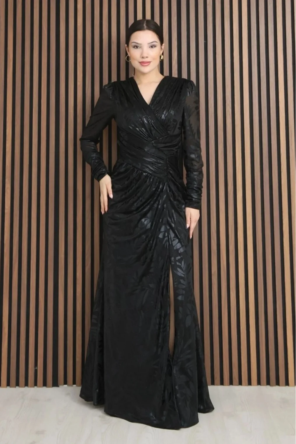 Kruvaze Yaka Bel Pileli Yırtmaçlı Abiye Elbise 2330-Siyah