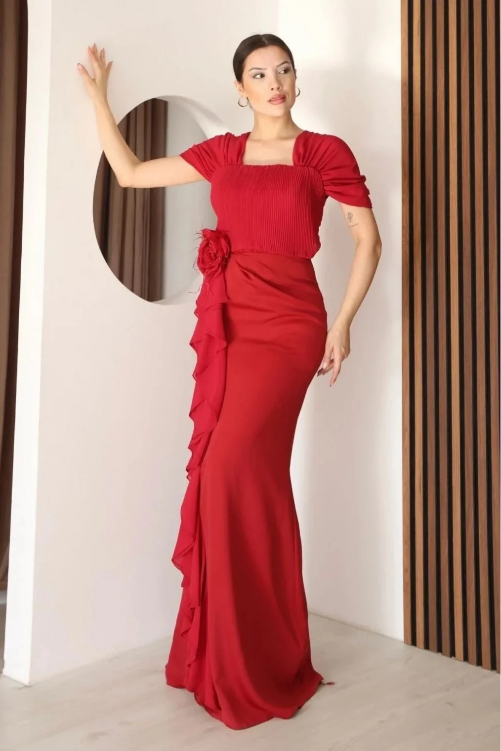 Piliseli ve Şifon Detaylı Uzun Abiye Elbise 2391-Kırmızı