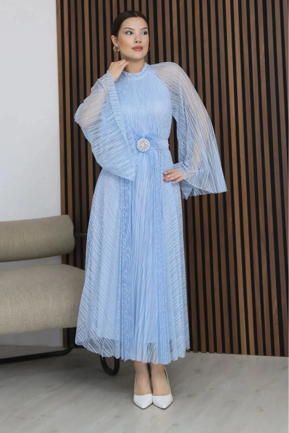 Pilise Detaylı Kemerli Rahat Form Tül Elbise 2305-Bebe Mavisi