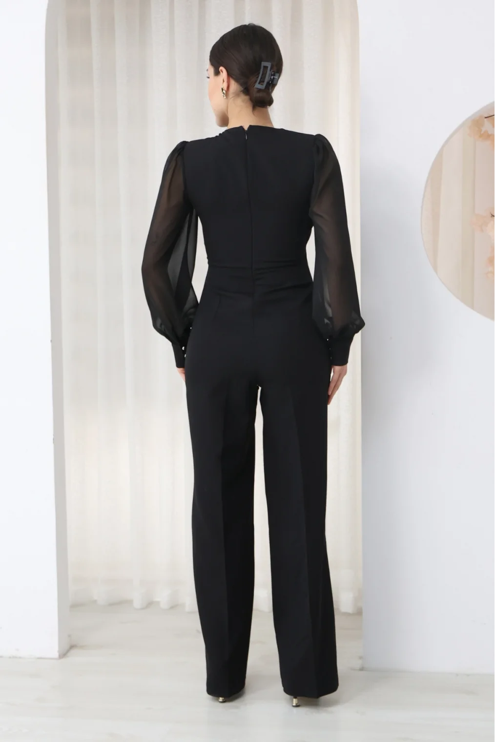 Nursel Ergin Bağlama Detaylı Asimetrik Yaka Tulum 6043-Siyah