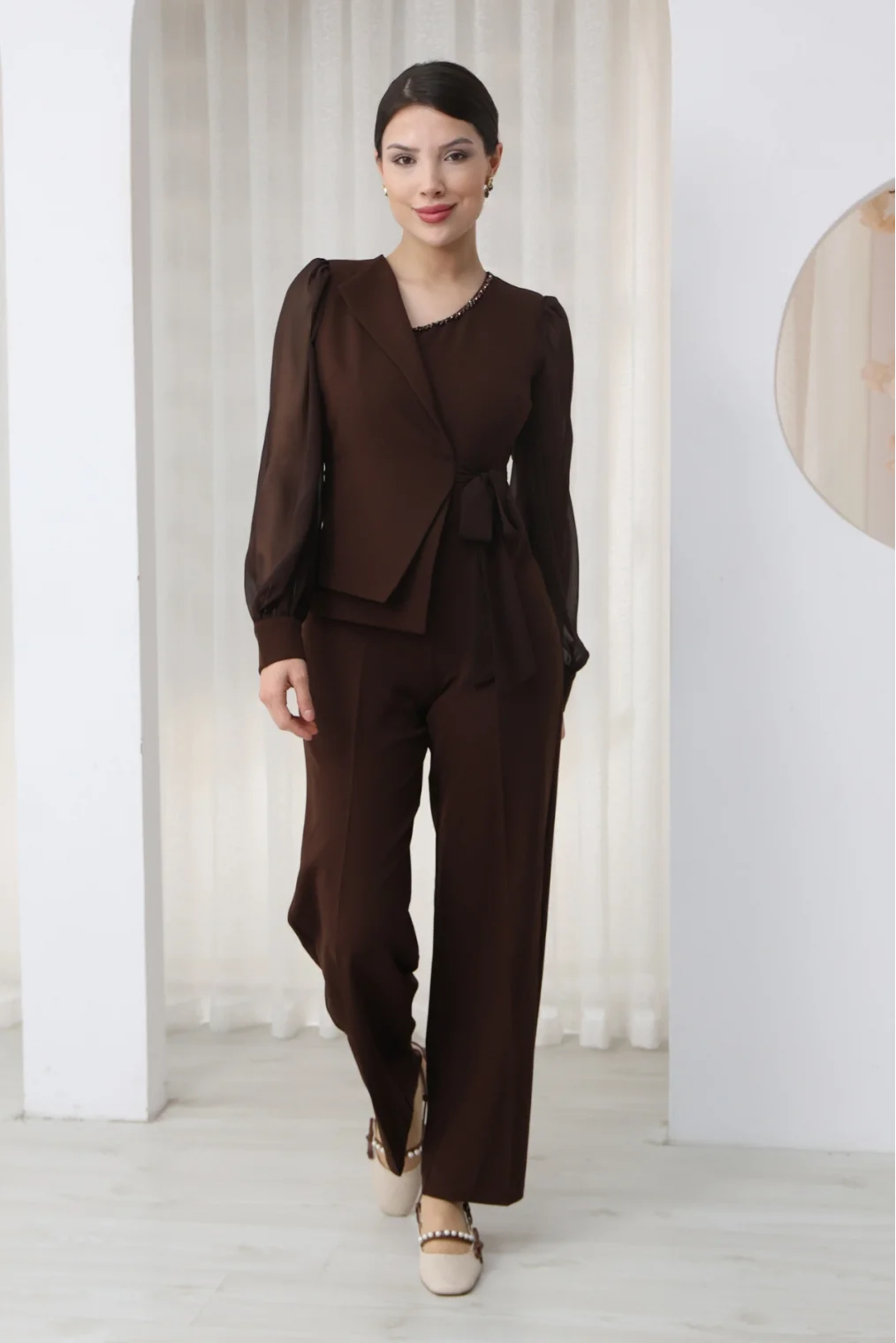 Nursel Ergin Bağlama Detaylı Asimetrik Yaka Tulum 6043-Kahverengi