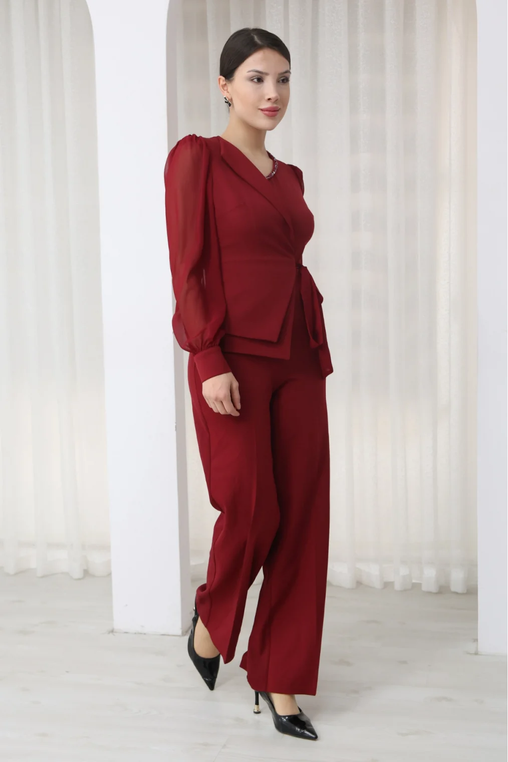 Nursel Ergin Bağlama Detaylı Asimetrik Yaka Tulum 6043-Bordo