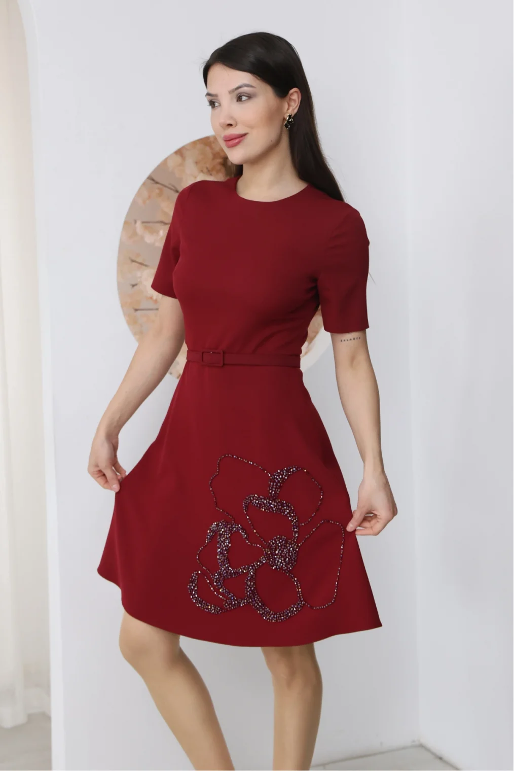 Nursel Ergin İşleme Detaylı Kemerli Elbise 6082-Bordo