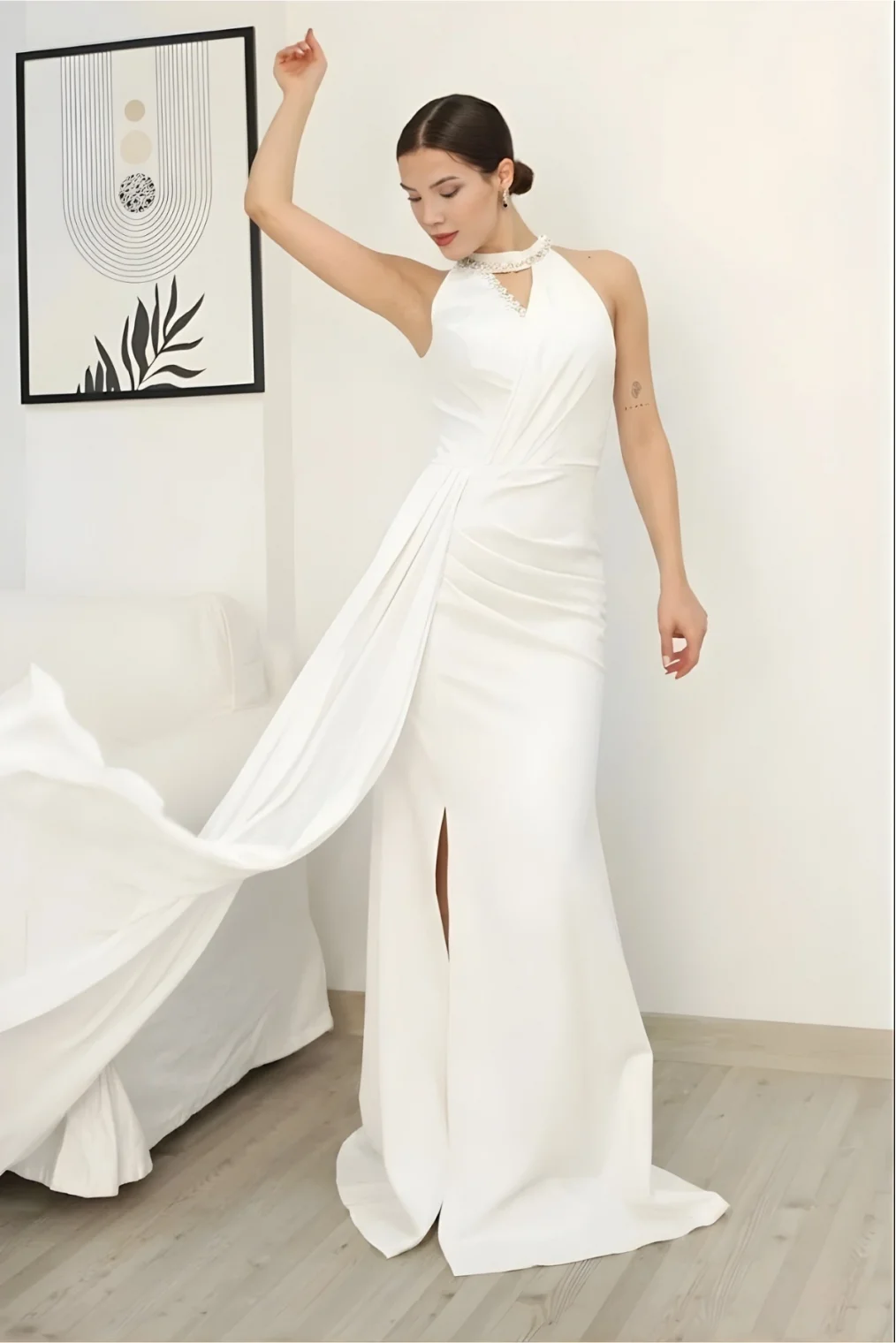 Taş Detaylı Pileli Abiye Elbise 2341-Beyaz