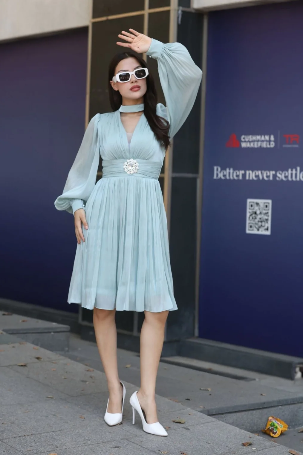 Aksesuar Detaylı Diz Boyu Abiye Elbise 2352-Çağla Yeşili