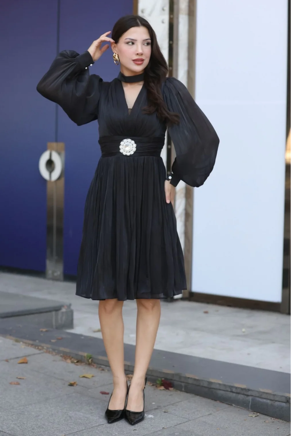 Aksesuar Detaylı Diz Boyu Abiye Elbise 2352-Siyah