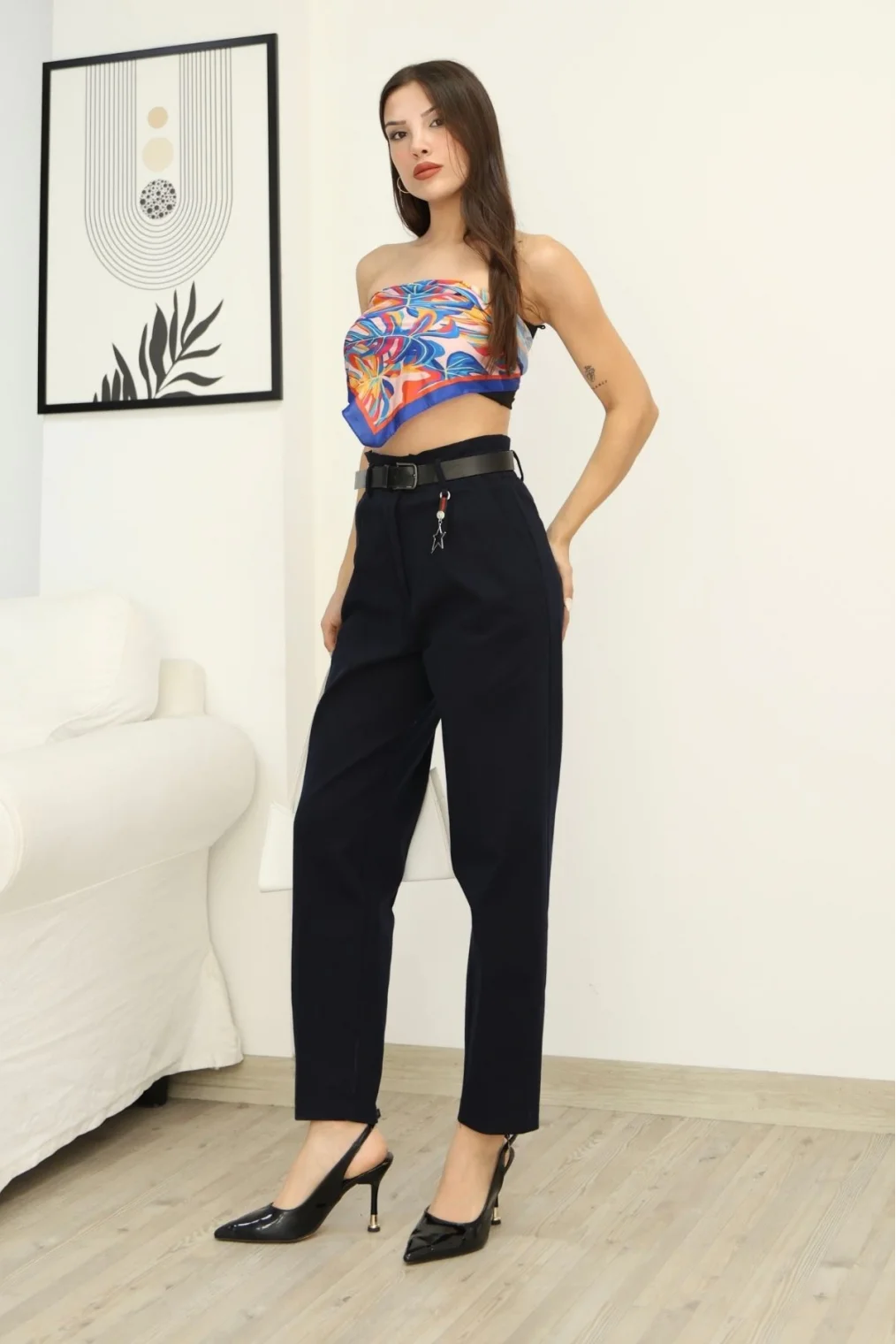 Aksesuar Detaylı Pileli Gabardin Kumaş Pantolon 5807-Lacivert