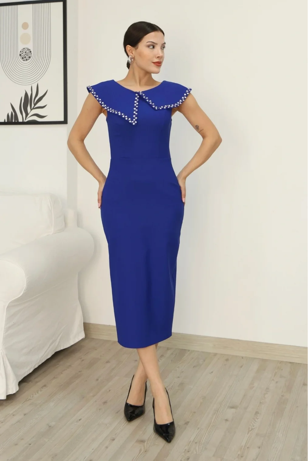 Aller Yaka Taş İşleme Detaylı Midi Elbise 2339-Saks