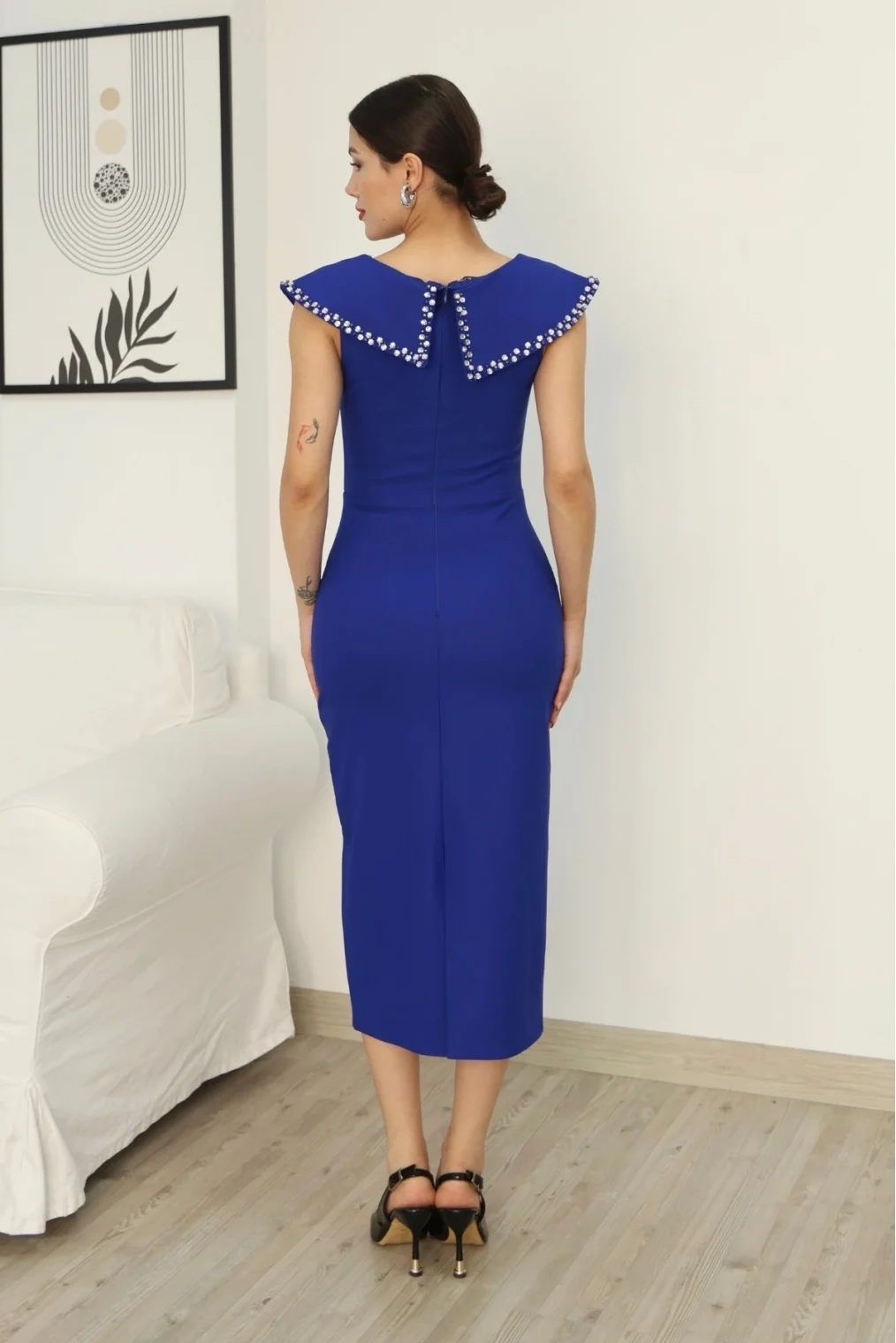 Aller Yaka Taş İşleme Detaylı Midi Elbise 2339-Saks